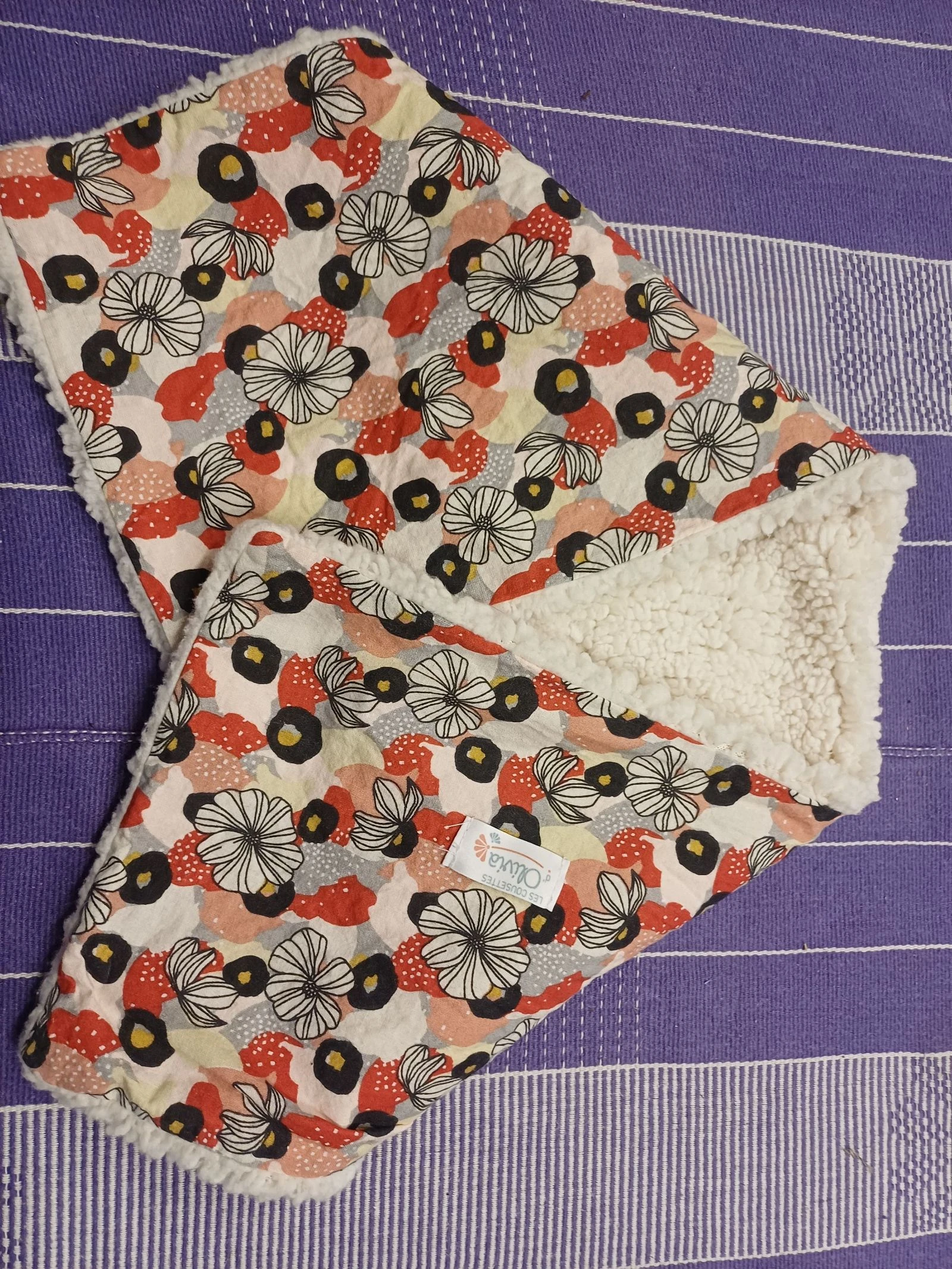 Olivia's Seamstresses Scarf – photo 2
